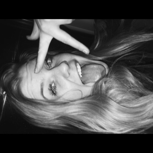 Meet your Posher, Abby - Picture 1 of 1